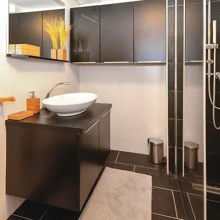 아파트 Two-bedroom In